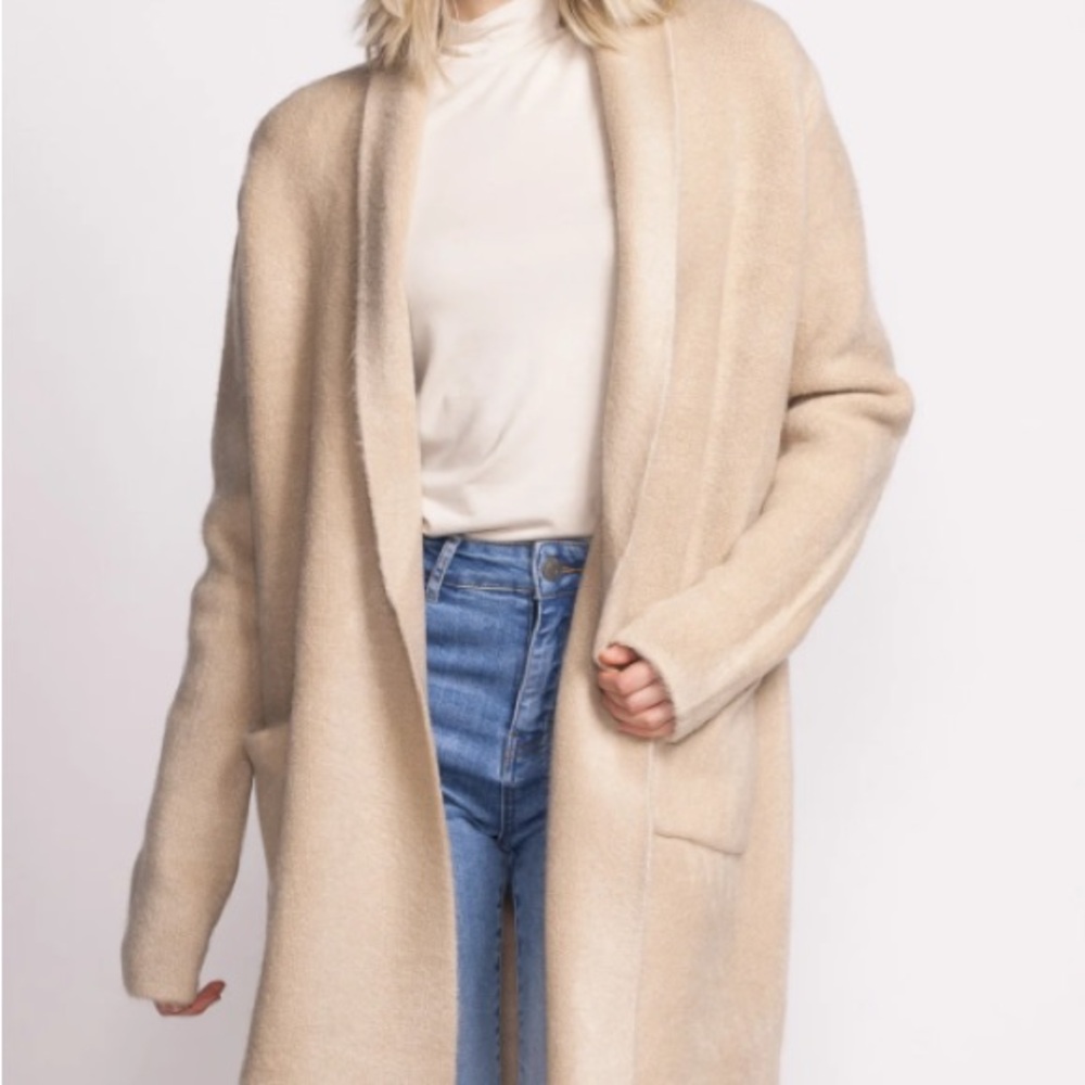 Elegant Cream Women's Sweater